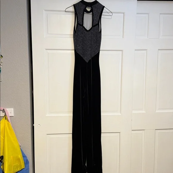 Varsity juniors Black Velvet with Silver Metallic Detail Dance suit. - Picture 2 of 7
